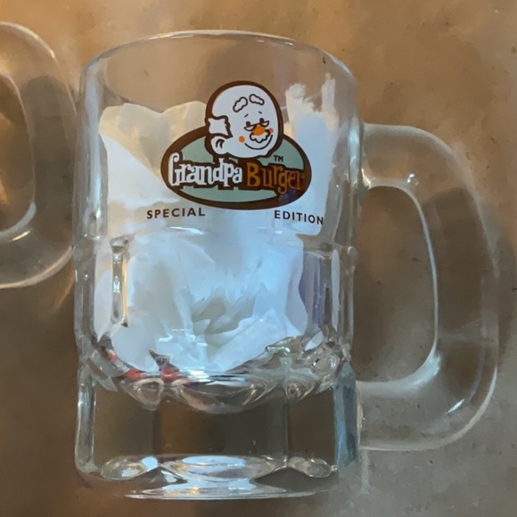 Glass mini Mug Set with Plush Toy  burger family - Picture 6 of 8